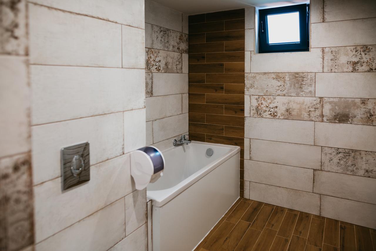 Hotel Leva - Vratsa Dış mekan fotoğraf